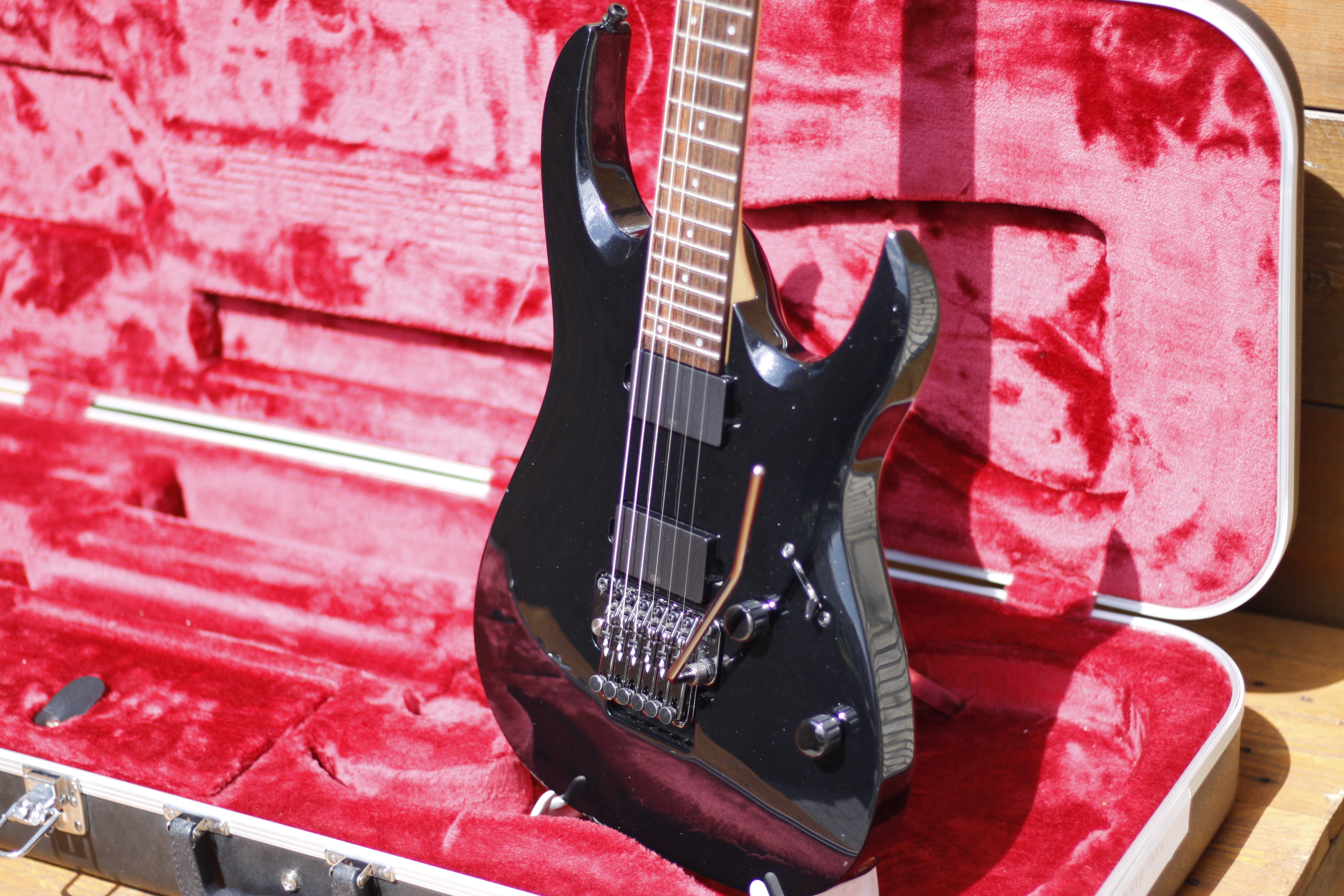 Ibanez RGA220Z CYB Prestige Crystal Black