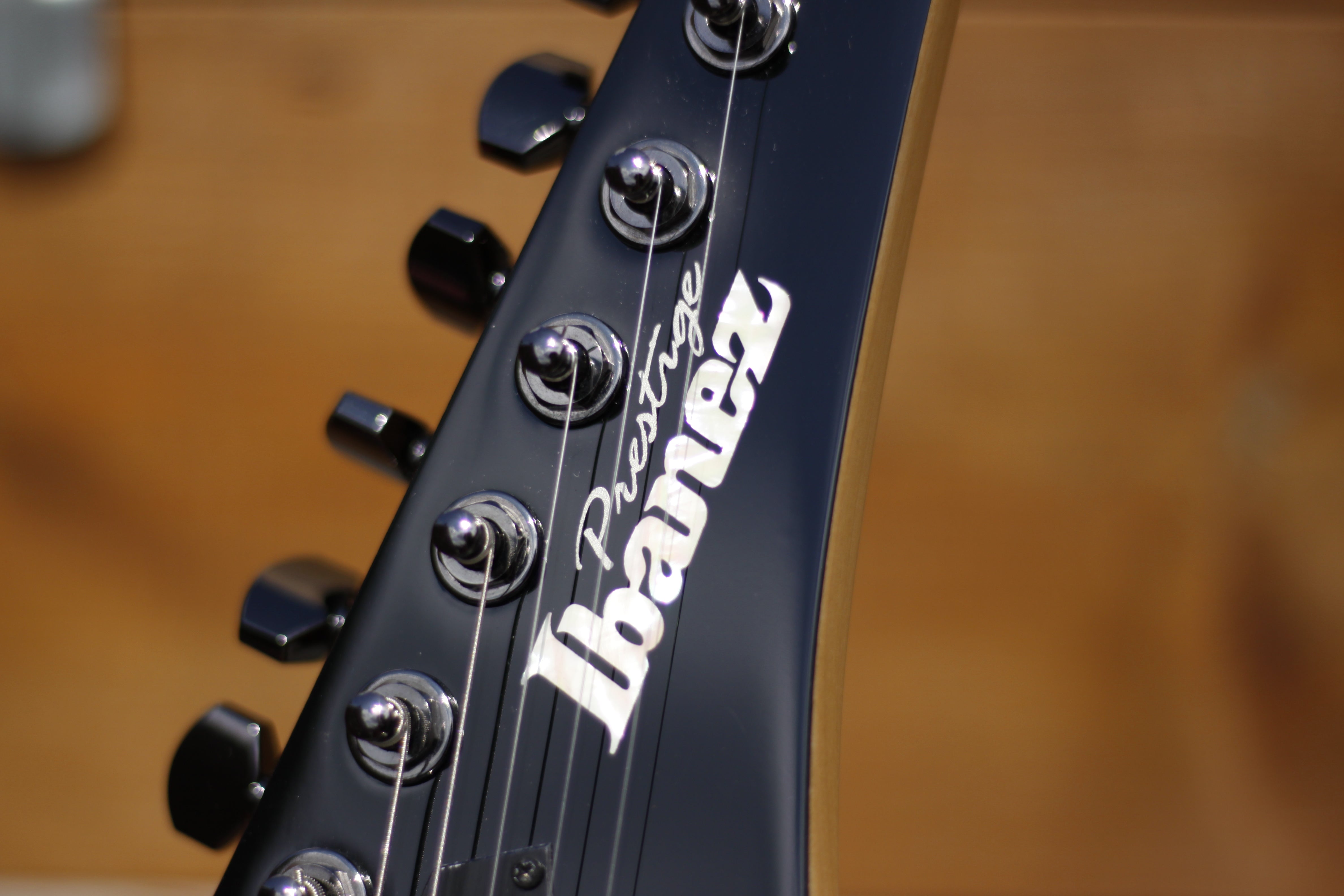 Ibanez RGA220Z CYB Prestige Crystal Black