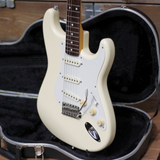Fender Stratocaster Japan Vintage White 1988