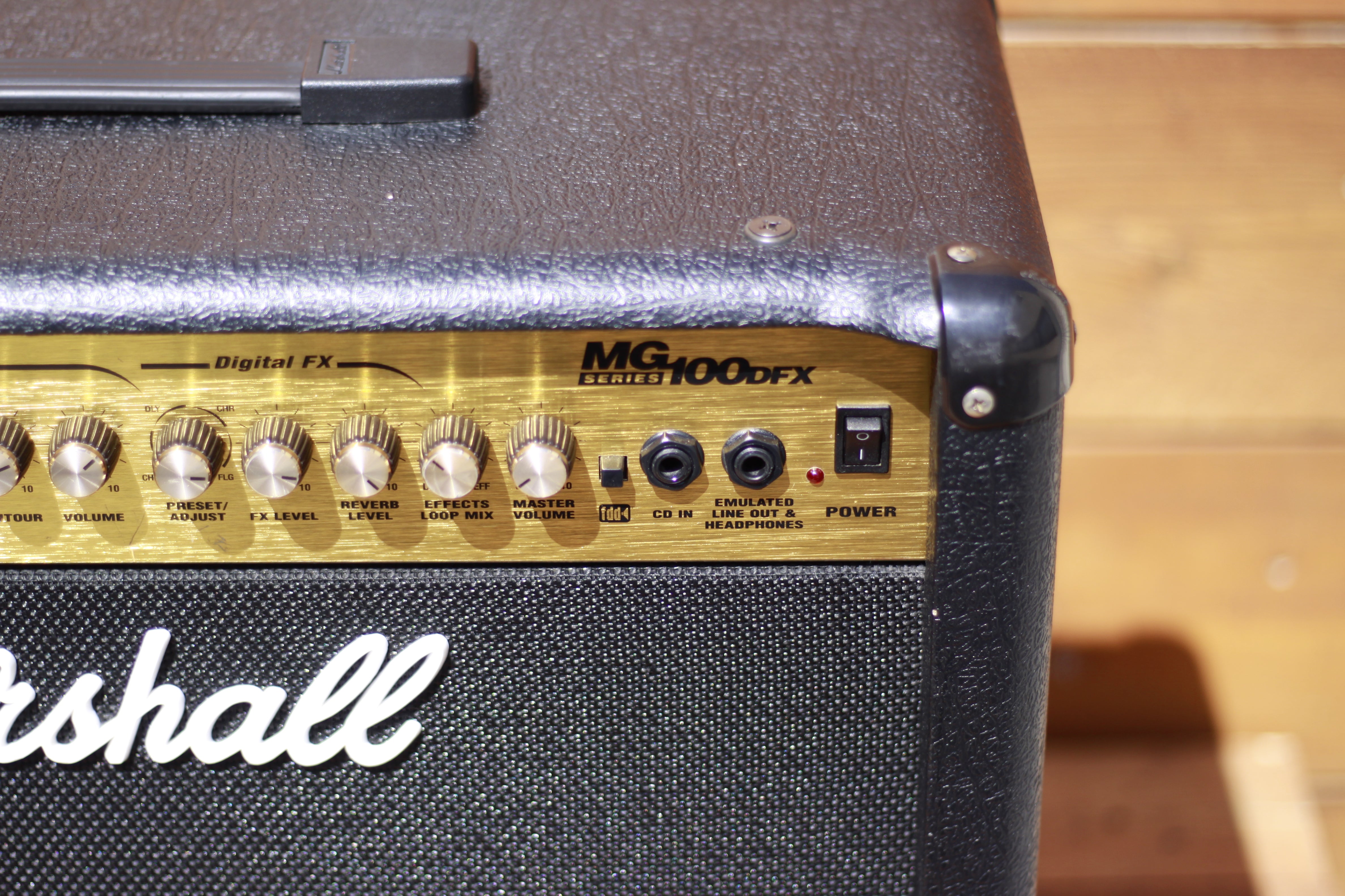 Marshall MG100DFX Combo